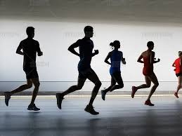 NBA交易截止日前的10大悬念：字母哥会留下来？安东尼-戴维斯何去何从？