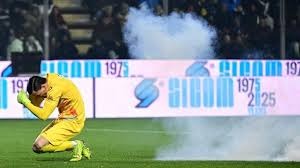 触目惊心！浓眉累计至少遭遇285次伤病 名记称复查或在新球队进行